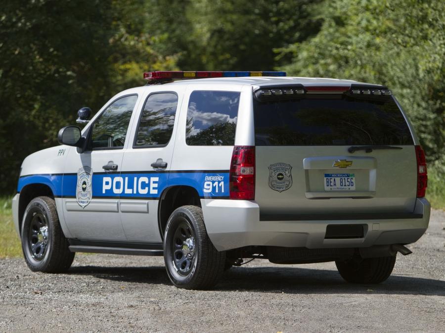  Chevrolet Tahoe Police 2007 года  (фото 2 из 15)